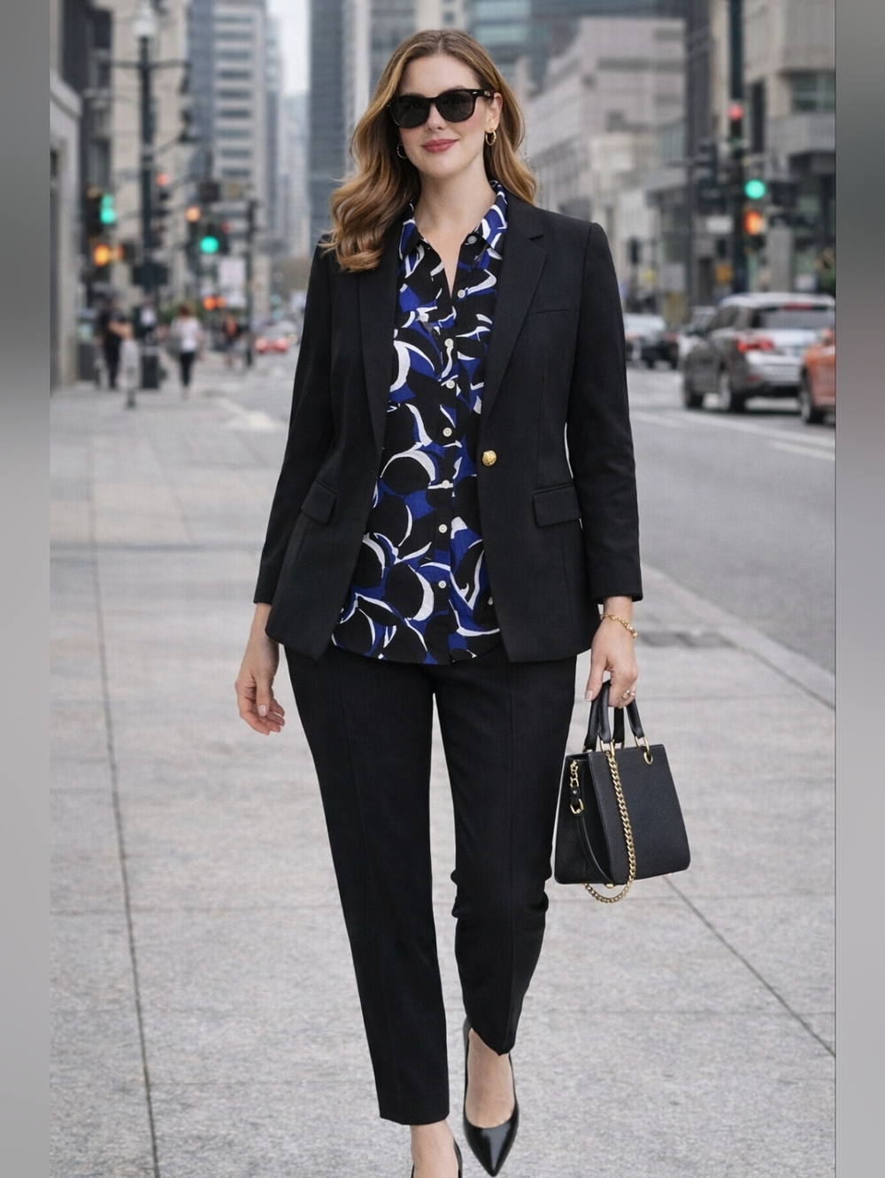 Chico’s Blue Black Abstract Blouse Small/6 Modern Chic Office Casual Top